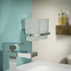 Beste Bewertungen von 🎁 Tiger 38523_03 Impuls Doppelter Becherhalter Korpus Aus Edelstahl Und Zamac Variante In Chrom / Echtglas, Wei Gefrostet ✔️ -Tiger Verkäufe unnamed file 931